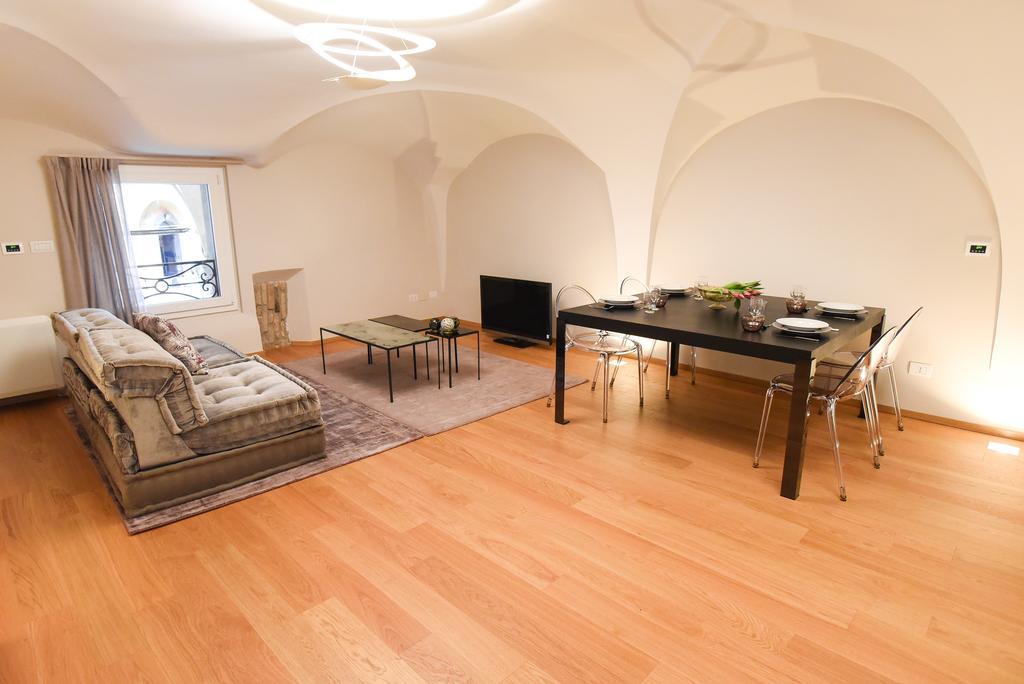 Flatinbo Apartments - Santo Stefano Bologna Buitenkant foto